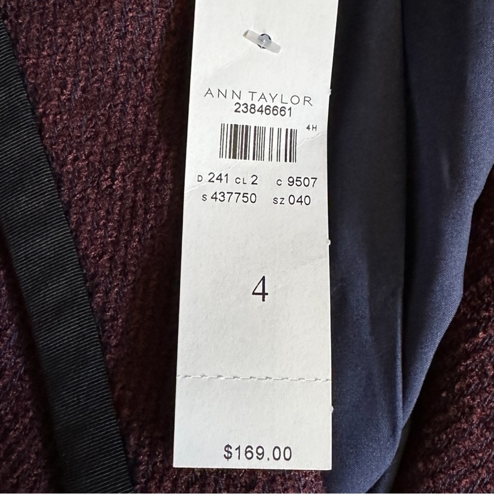 NWT Ann Taylor Burgundy Tweed Blazer 4 Academia Classic Gold Button Lined Jacket - Picture 7 of 10